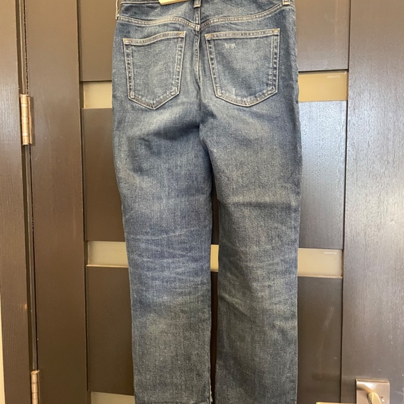 Sz 25 JCrew Straight Leg High Rise Jeans - Picture 2 of 3